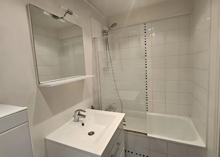 Oda ve Kahvaltı Chez Romeo Paris